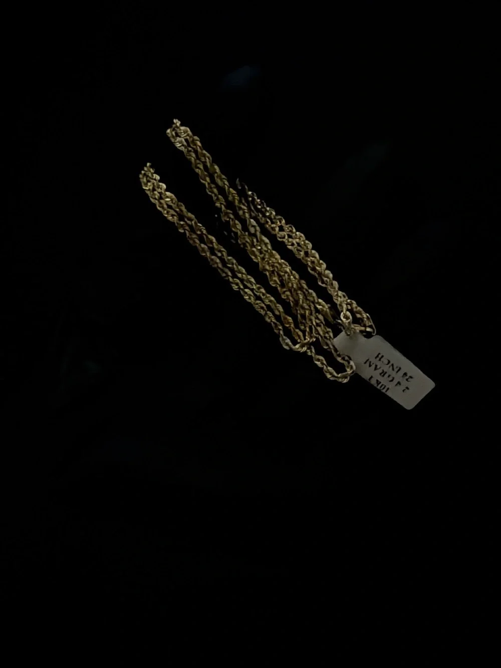 Gold rope link chain ￼